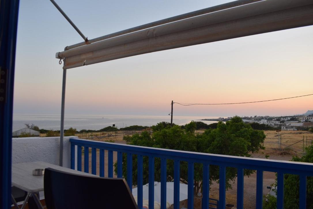 Katovigli Seaview Apartment Makrýgialos 外观 照片